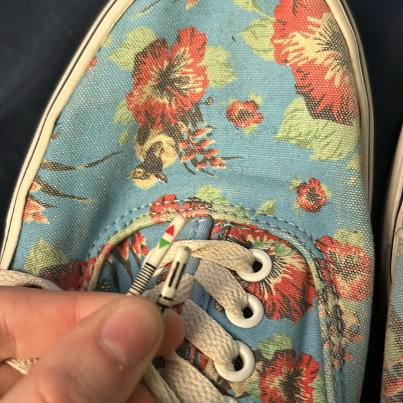 Limited-edition Summer 2014 Vans x Star Wars Collaboration Yoda Vans - Picture 3 of 4